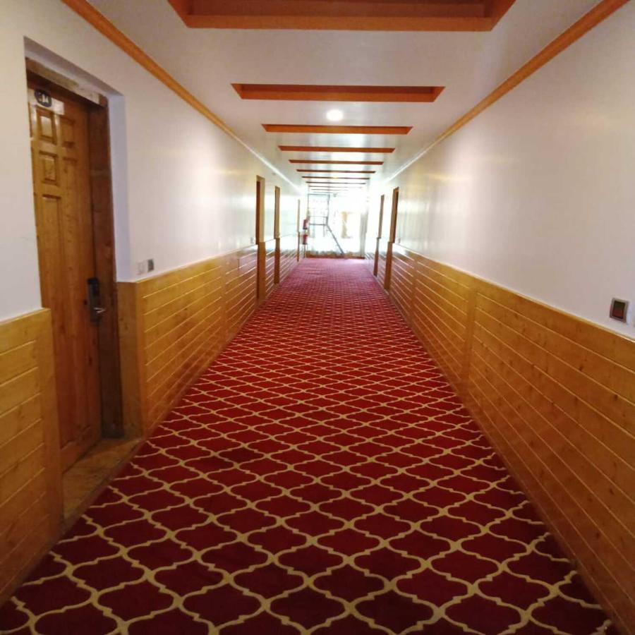Hotel Sheen Srīnagar 외부 사진