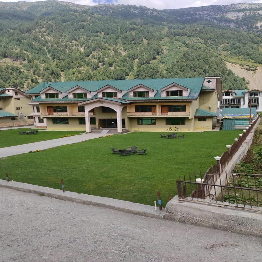 Hotel Sheen Srīnagar 외부 사진
